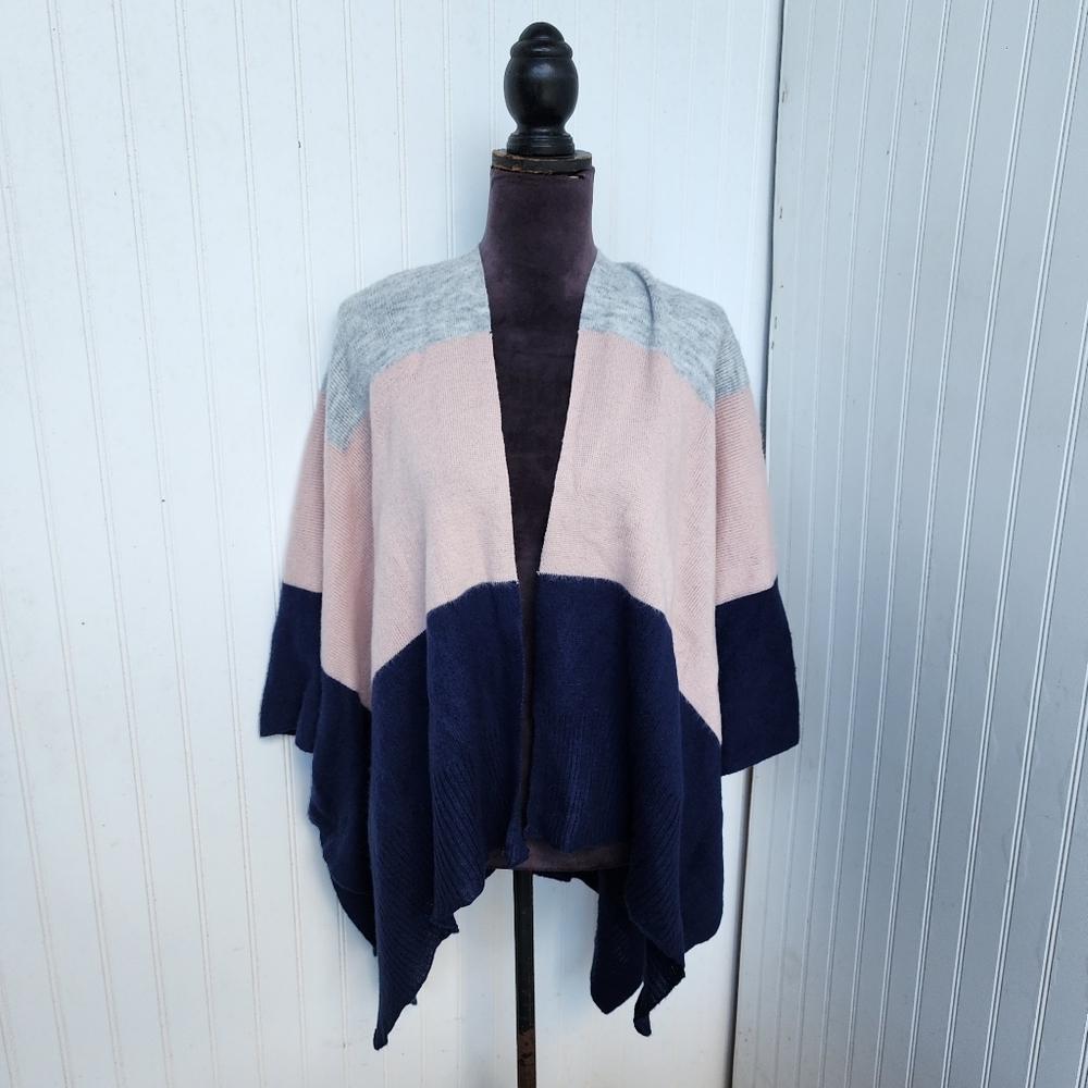 Marcus Adler Navy Blush Gray Colorblock Knit Shawl Poncho Wrap Cozy Soft OS
